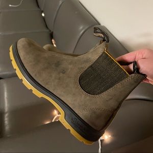 Blundstone Unisex 550 Rugged Lux Boot